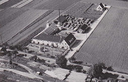 Luftaufnahme vom Firmensitz der Holzwarenfabrik Anton Schimmer & Co. GmbH in Scheßlitz.